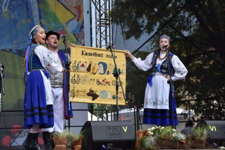 Mała scena Tygodnia Kultury Beskidzkiej w Wiśle